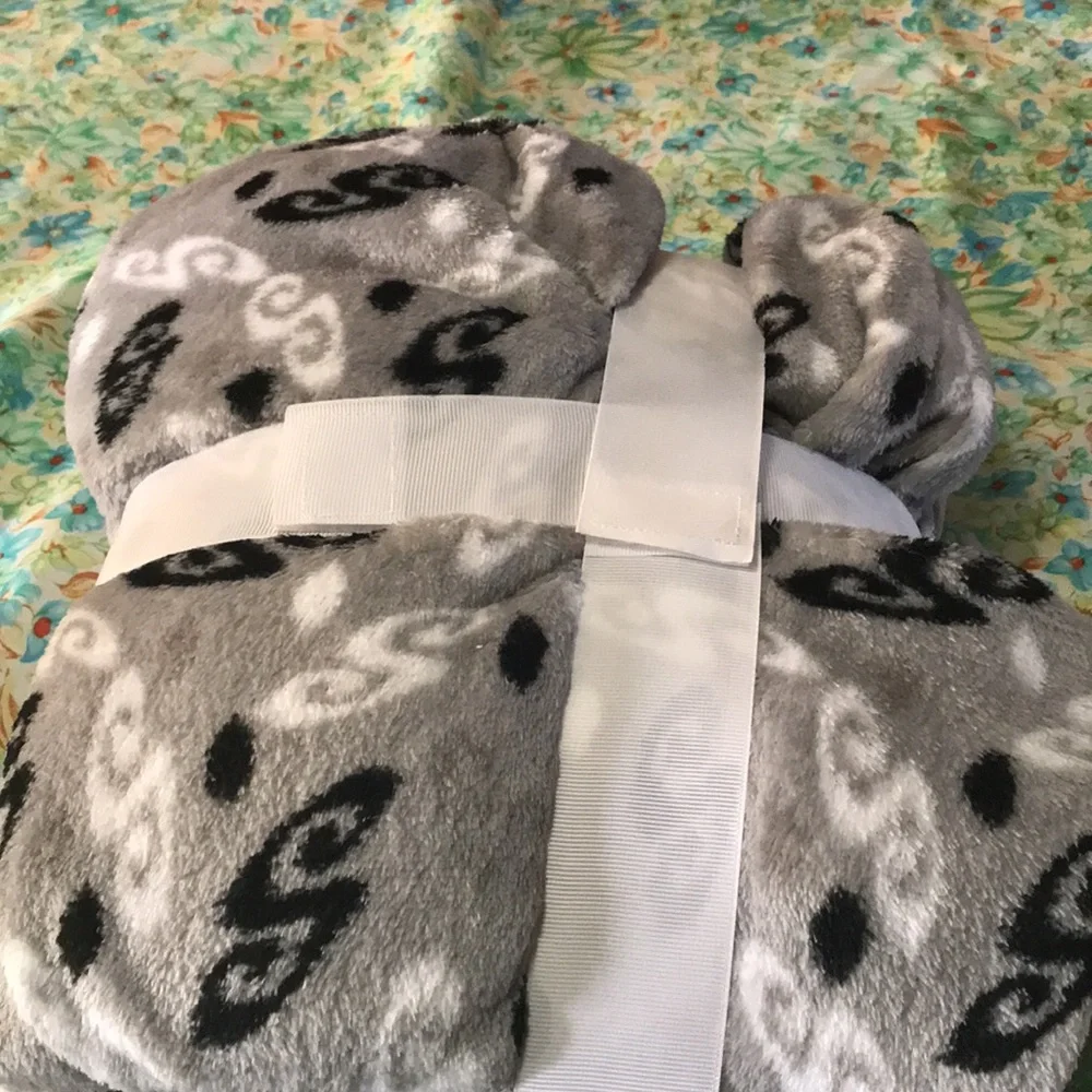 Gray & black just be blessed pajama set (2X)